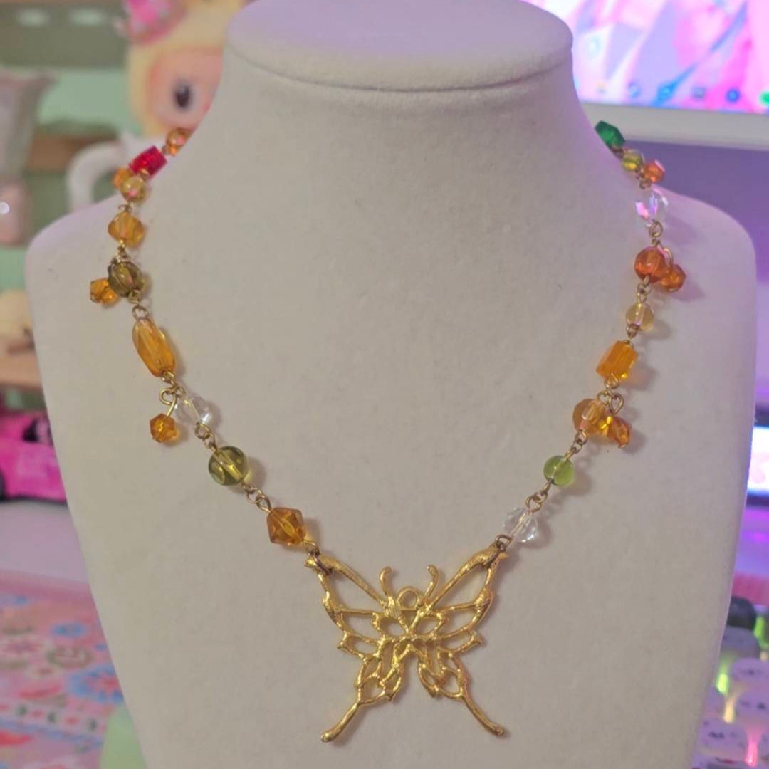 "Eleanor" Gold Necklace