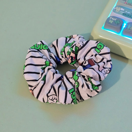 SuperL Scrunchie